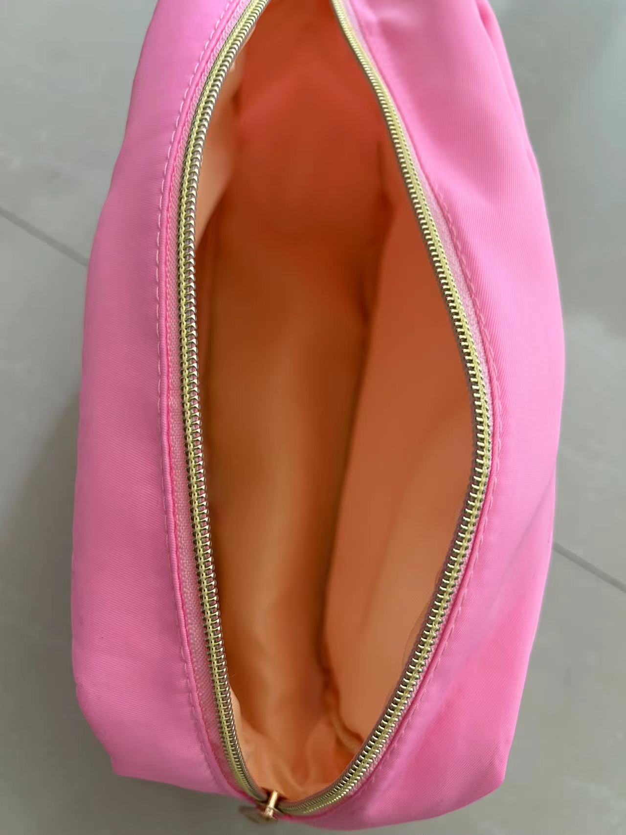 Pre-orde Pink Makeup Bag