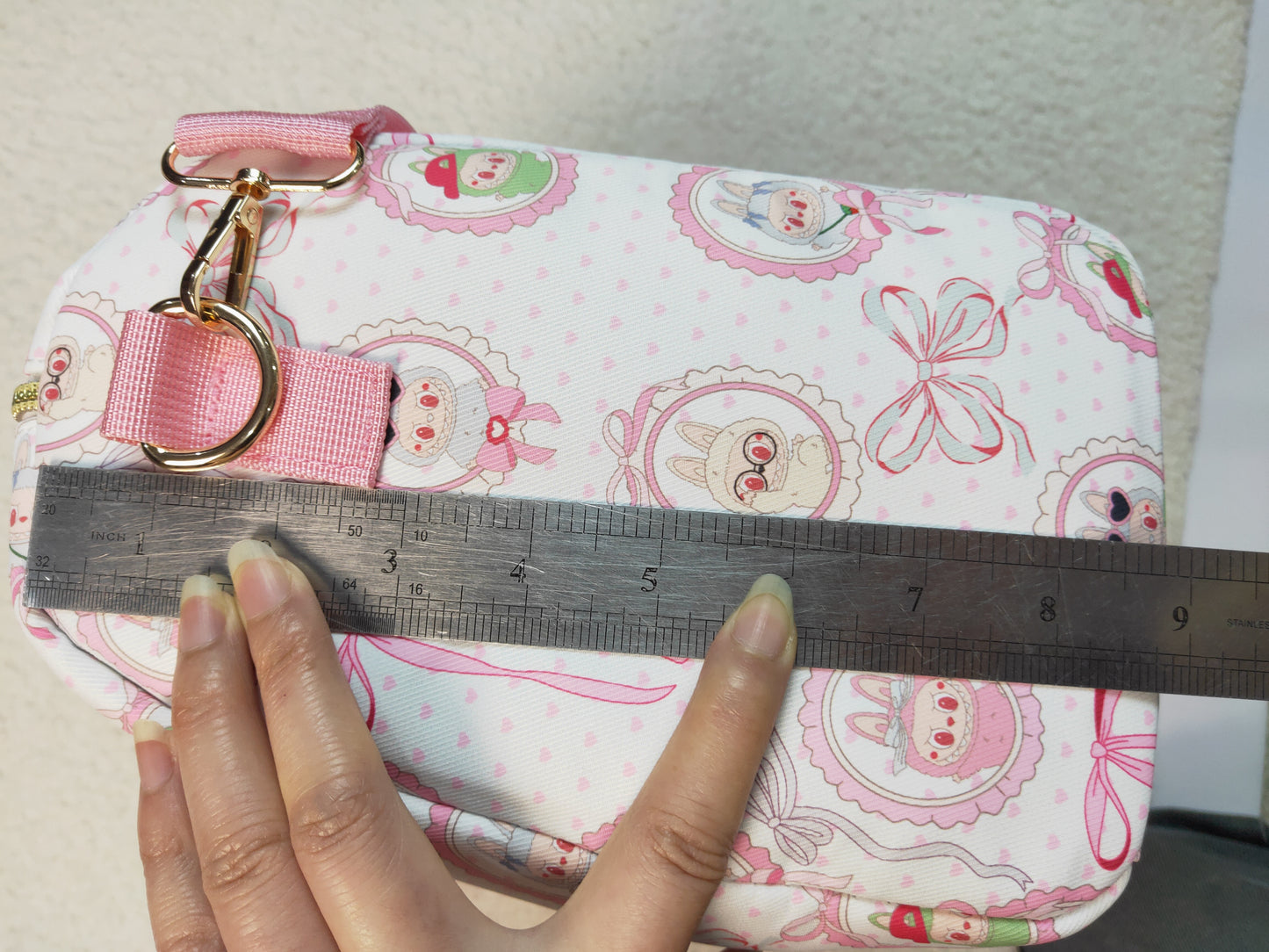 pink white cartoon Gym bag