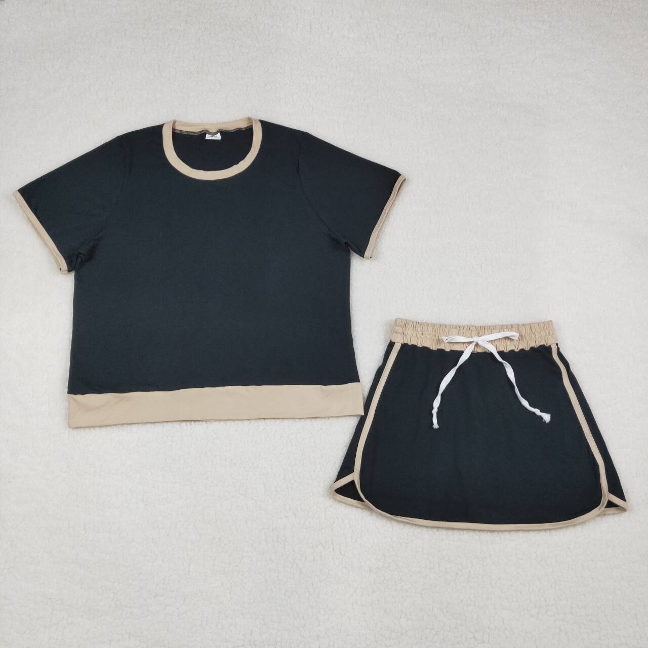 Women's Black Short Sleeve Set GSD3954