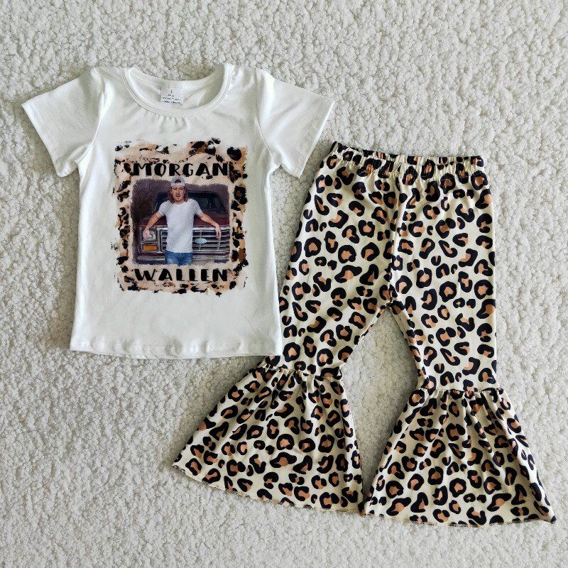 Singer leopard girl outfits