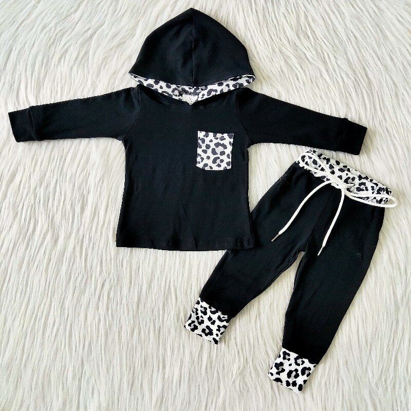 White leopard Jogger Outfit