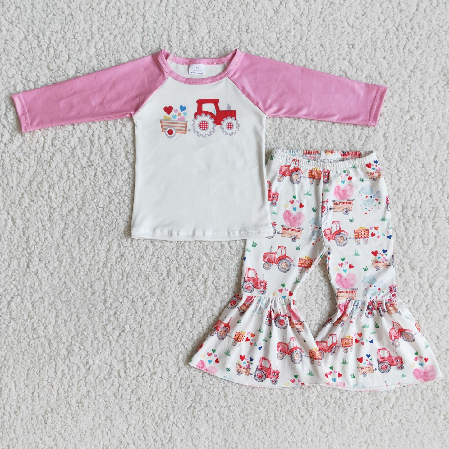 Valentine's Day car pink girls outfits