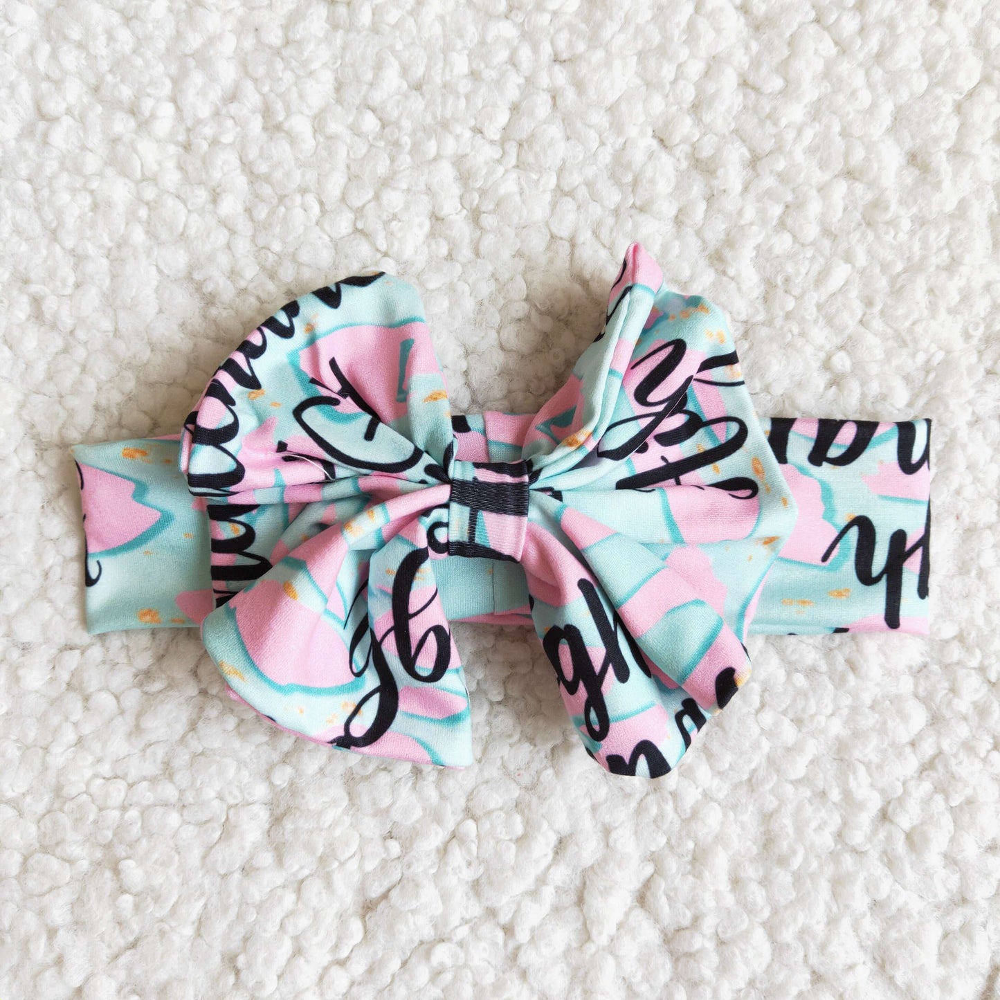 pink word Bow
