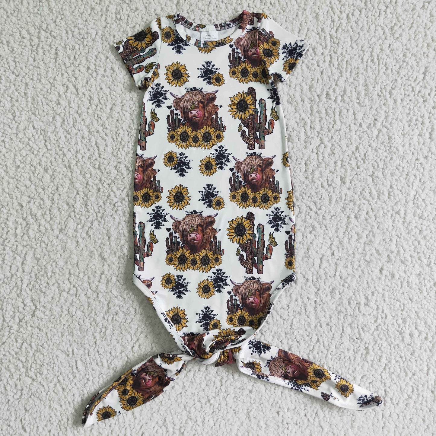 Cow Sunflowers newborn