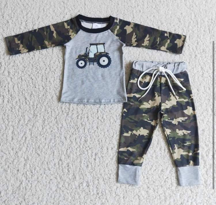camo boy Outfit