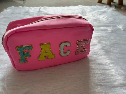 Pre-orde Pink Makeup Bag