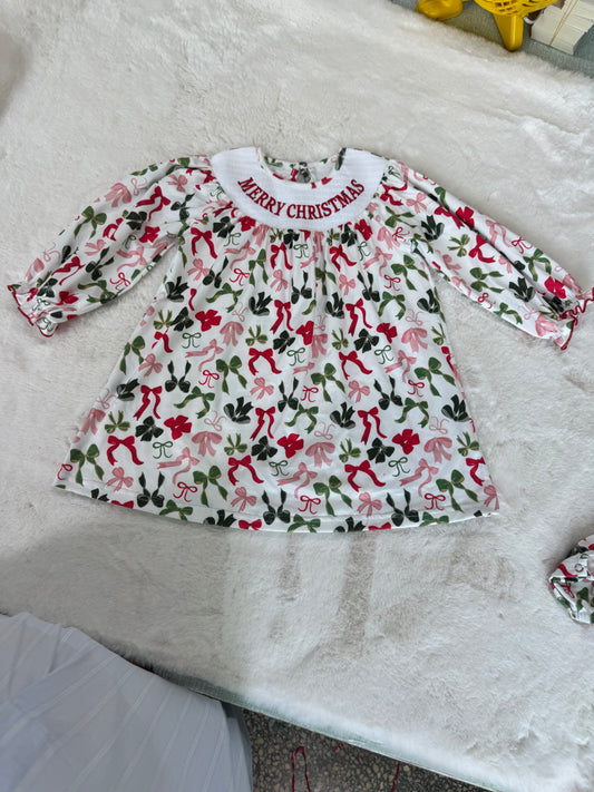 pre -order Merry Christmas smock shorts GLD1094