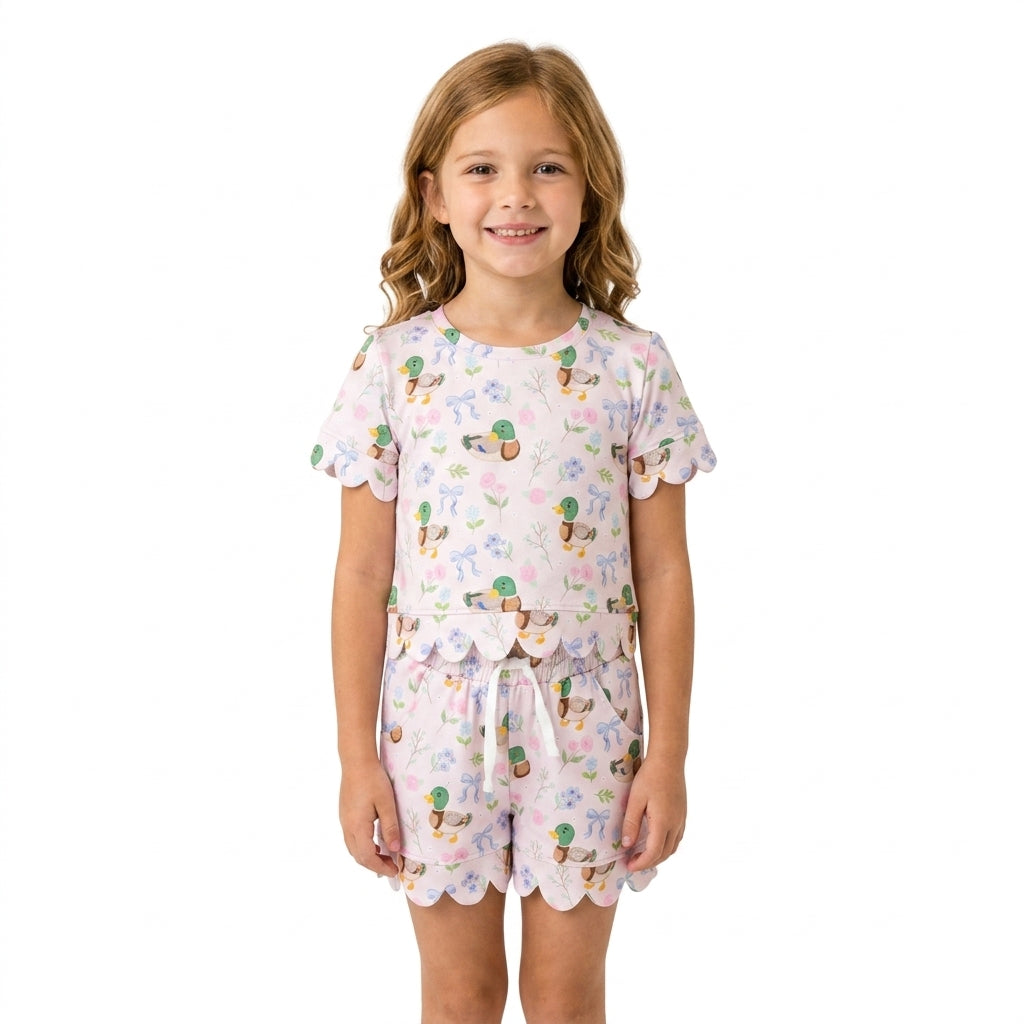 GSSO3737 Mallard Ducks Bows Flower Scallop Edge Girls Shorts Set