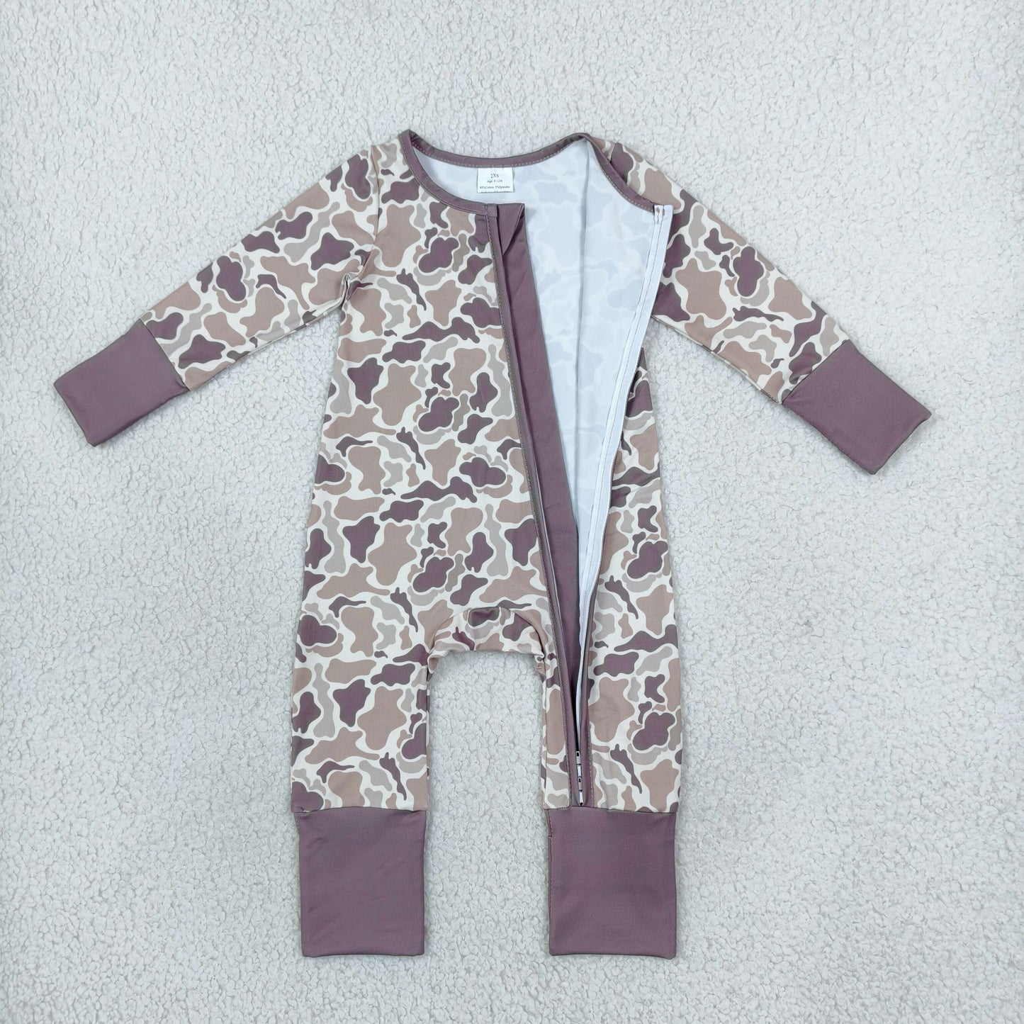 LR2948 Hunting Camo Baby Sleepers Romper