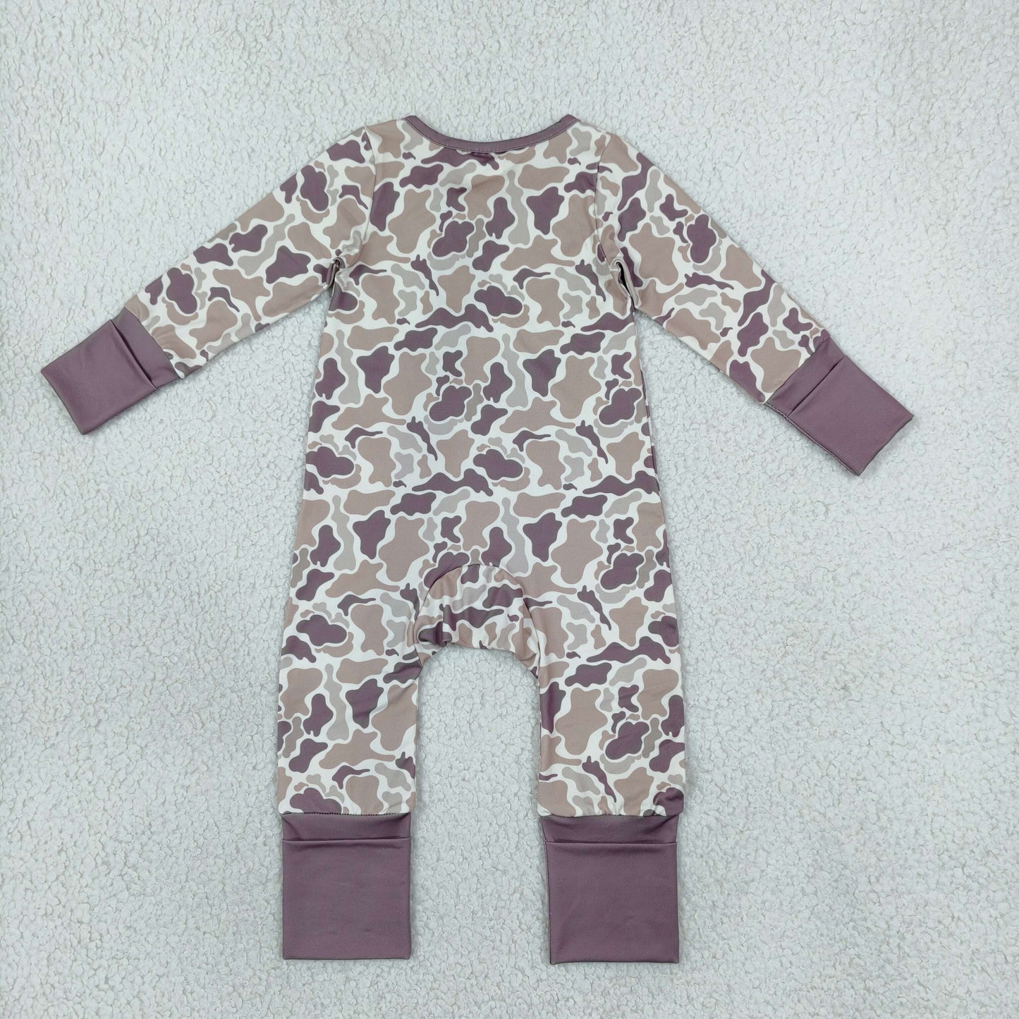 LR2948 Hunting Camo Baby Sleepers Romper