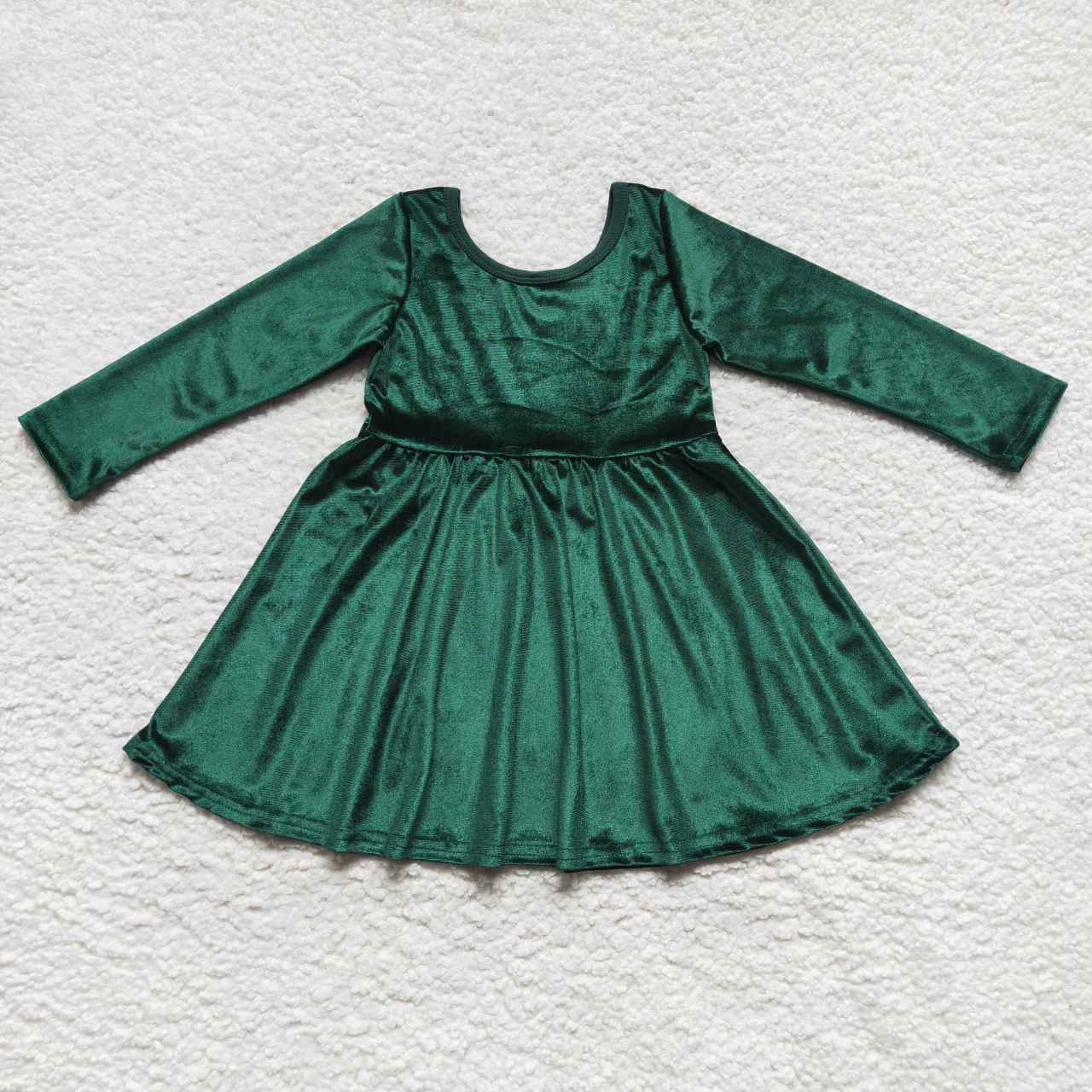 Green velvet Long Sleeves Dress