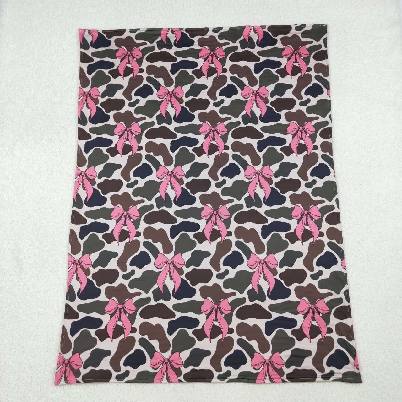 Camo Bow kids Blanket  BL0189