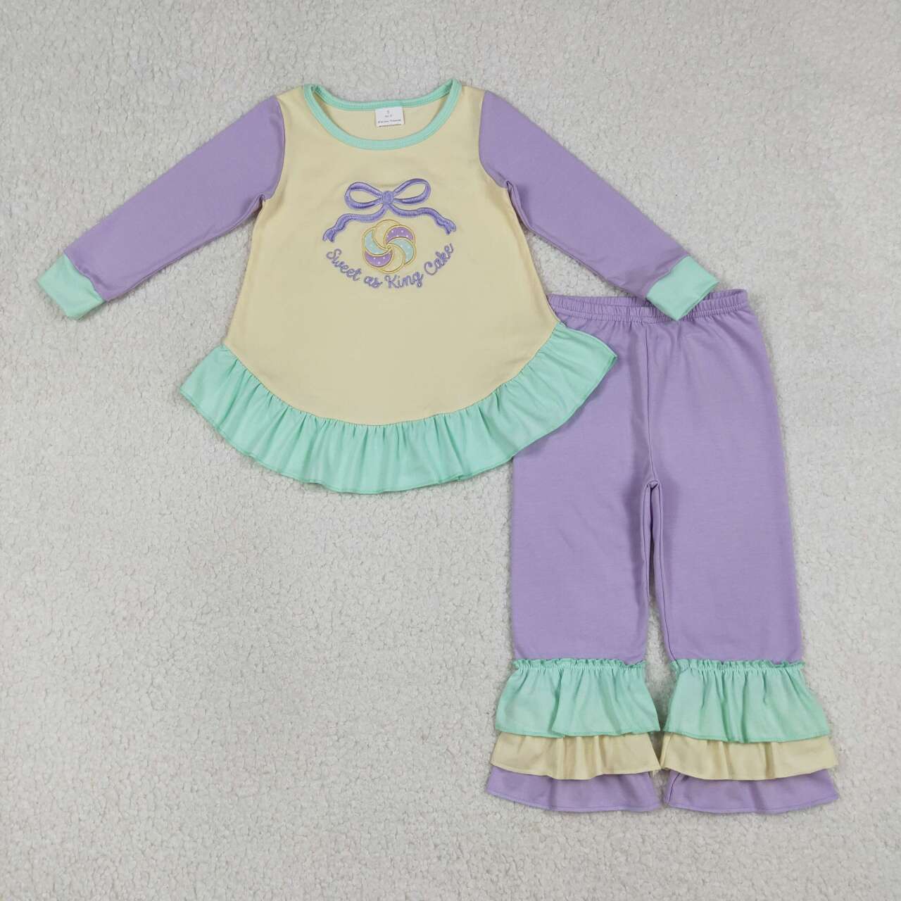 Sweet as king cake embroidery long-sleeved Girls Set GLP2979