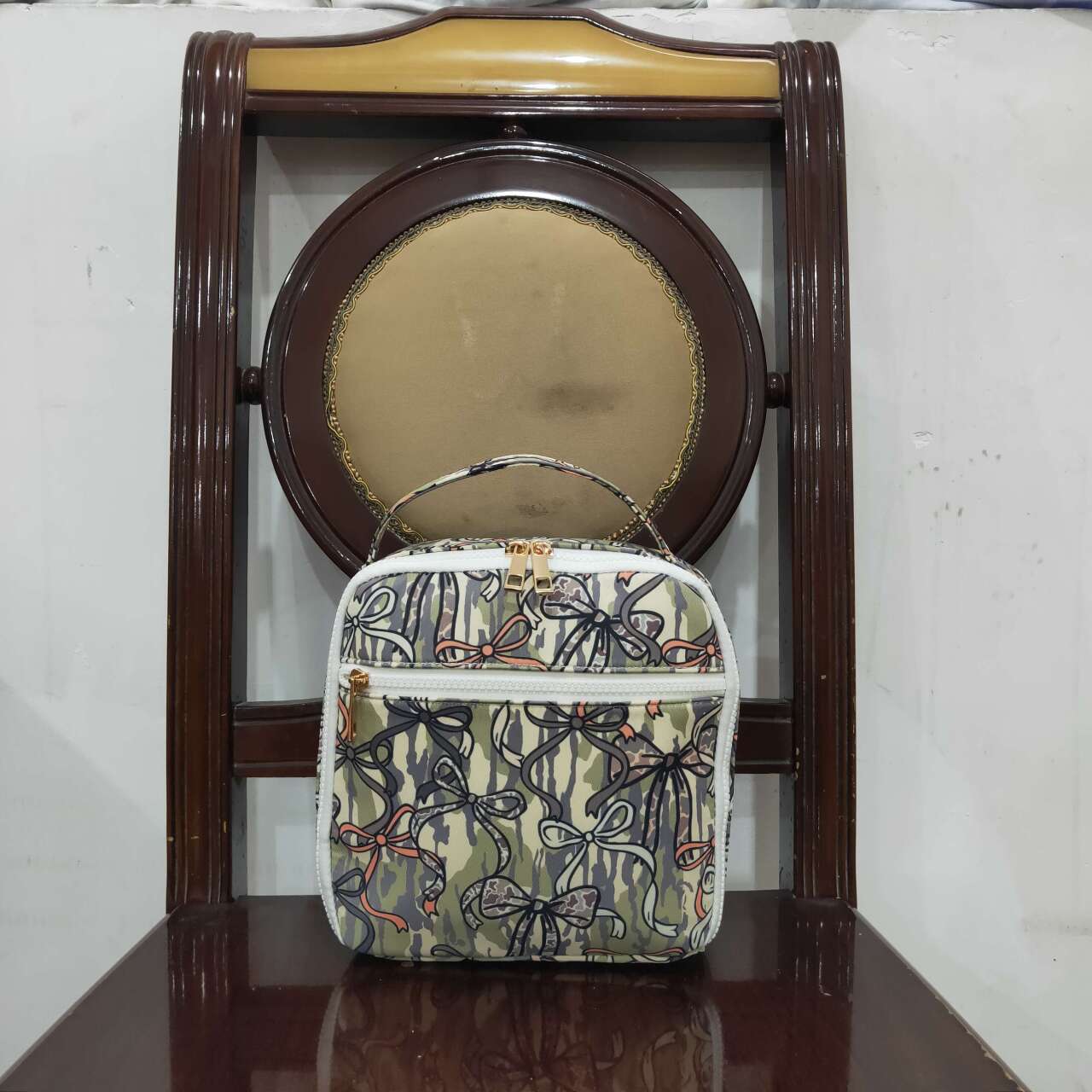 Camo Bow Box BA0393