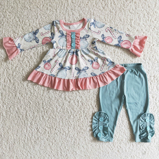 beautiful girl pink and blue outfits