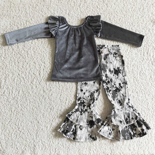 Fall Outfits Velvet Top Jeans Bell Pants Gilr‘s Outfits