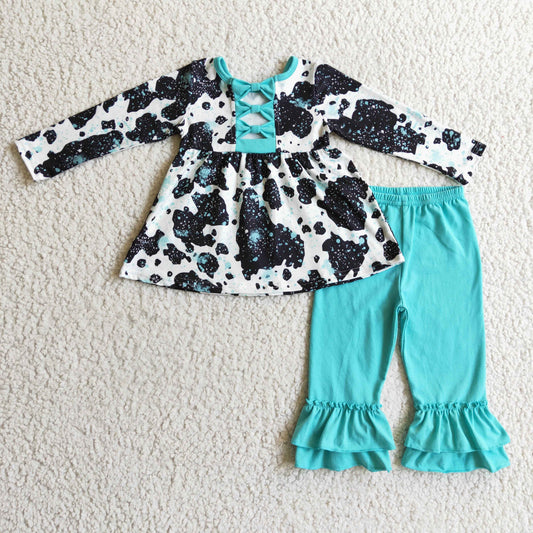 Fall Outfits Blue Leopard With Bow Pants