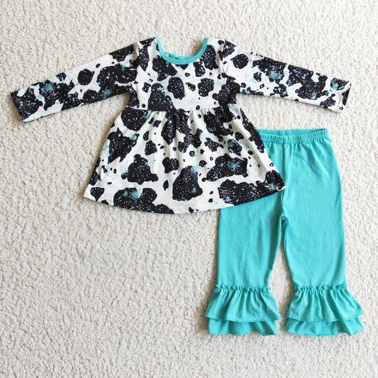 Fall Outfits Blue Leopard With Bow Pants